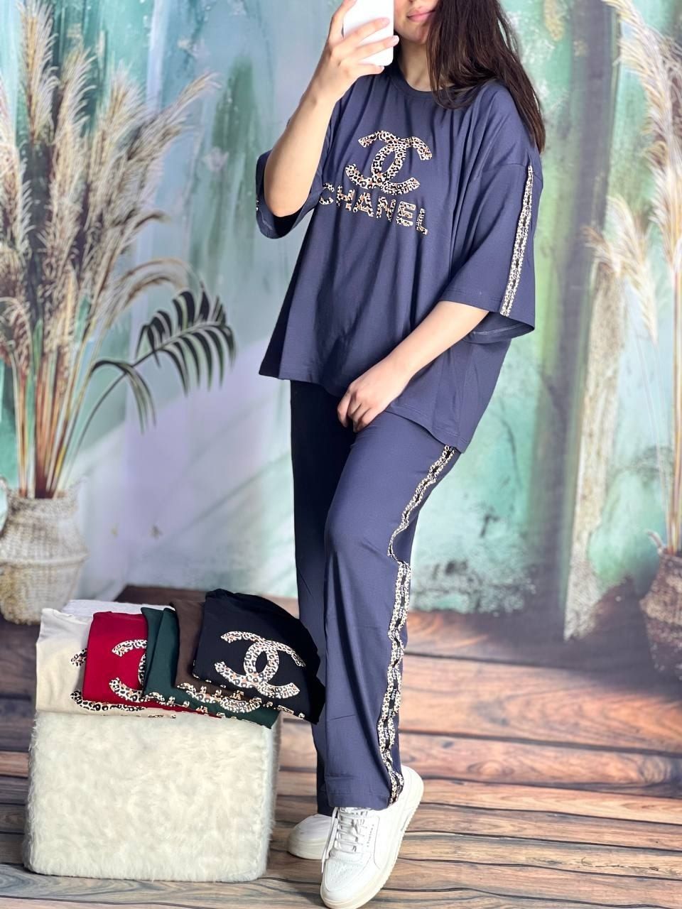 تیشرت باکسی و شلوار پلنگی